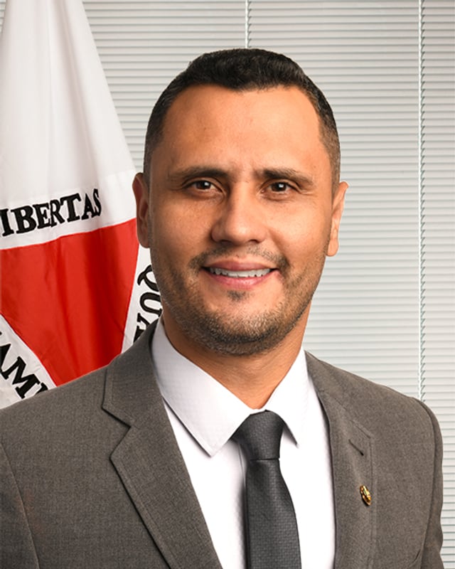 Foto de Cleitinho — Foto oficial de parlamentar no Senado Federal