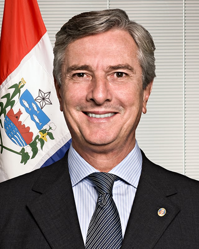 Foto de Fernando Collor — Foto oficial de parlamentar no Senado Federal