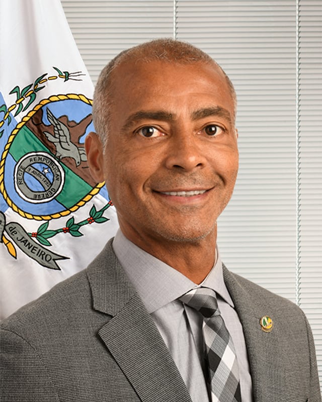 Foto de Romário — Foto oficial de parlamentar no Senado Federal